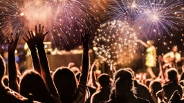 Vamos celebrar a chegada de 2024 no Réveillon da Praça Carlos Jaime