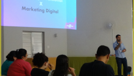 Empresários melenses aprimoram seu conhecimento sobre Marketing Digital