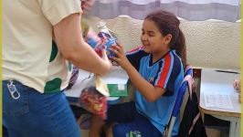 Crianças comemoram o seu dia na Escola 