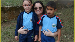 Alunos da Tita Tafuri recebem novo Uniforme