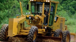Município recebe recursos para aquisição de Motoniveladora