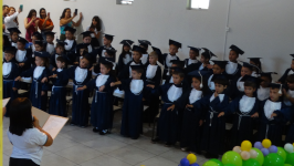 CEI realiza linda e divertida formatura