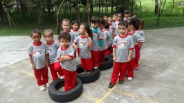 Alunos recebem novos Uniformes